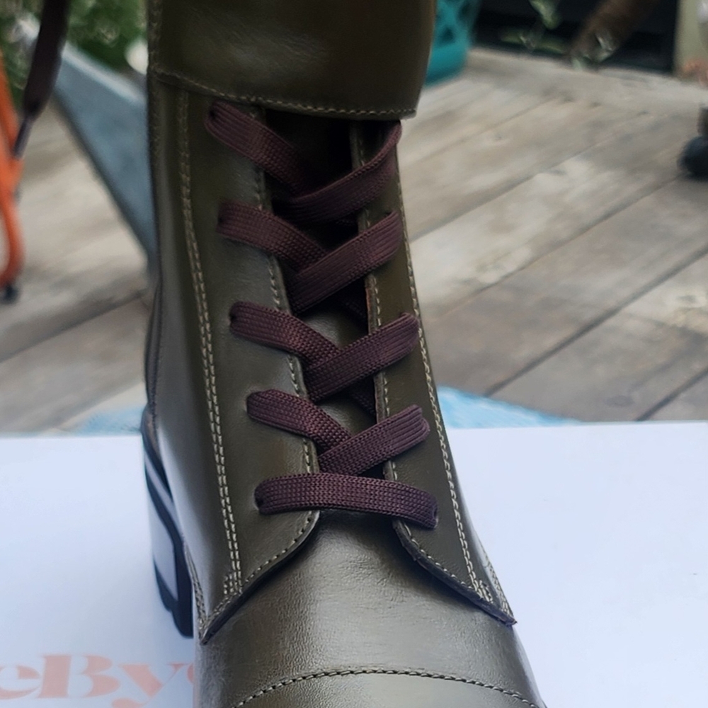 See By Chloe Olive Green Leather Lace-Up Women's Boots